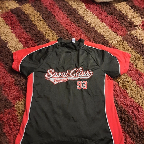 No longer works at Sport Clips - Picture 8 of 16